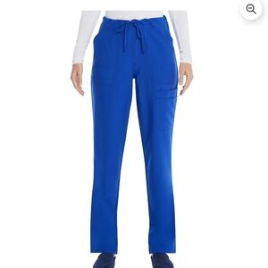 Scrubstar Women’s Straight Leg Cargo Scrub Pants in Royal Blue